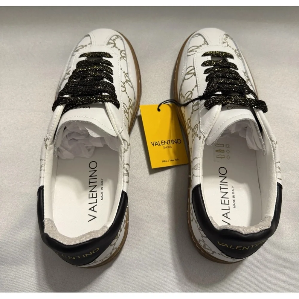 Valentino Low-Top Sneakers‎ – Size 9 – Made in Italy – New (No Box)